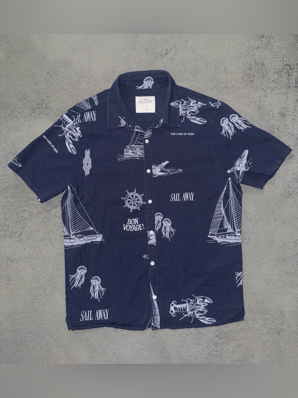 Hollister Men’s Navy Nautical Print Short Sleeve Button Up Shirt Size L